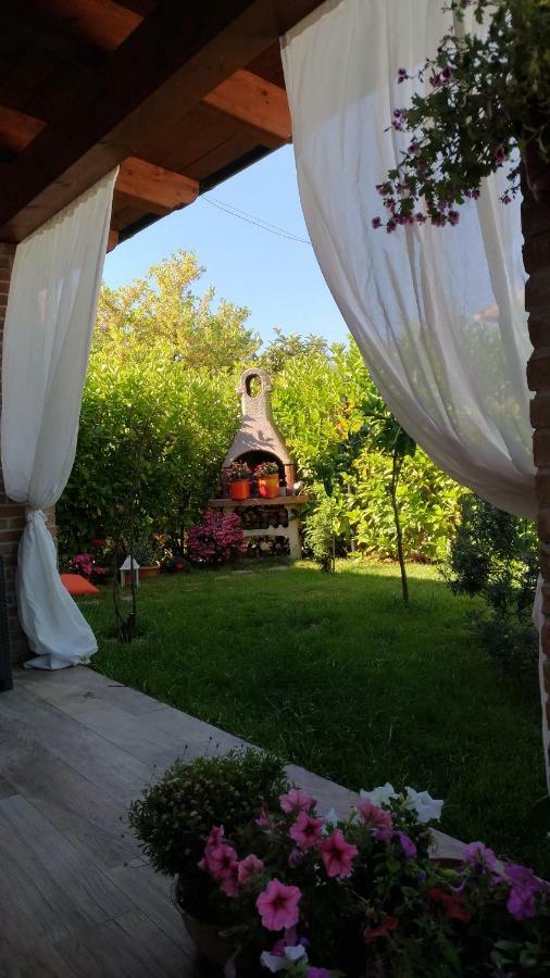 Il Casale Di Rodolfo Bed & Breakfast Termoli Eksteriør bilde