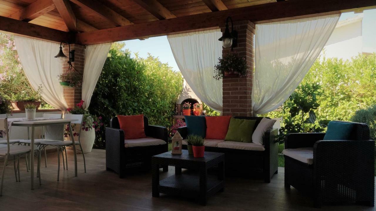 Il Casale Di Rodolfo Bed & Breakfast Termoli Eksteriør bilde